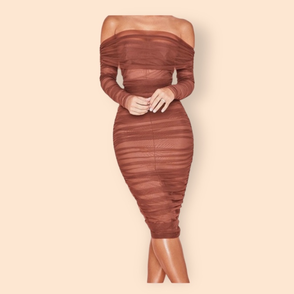 Extra Doll AGDA Off the Shoulder Bodycon Dress